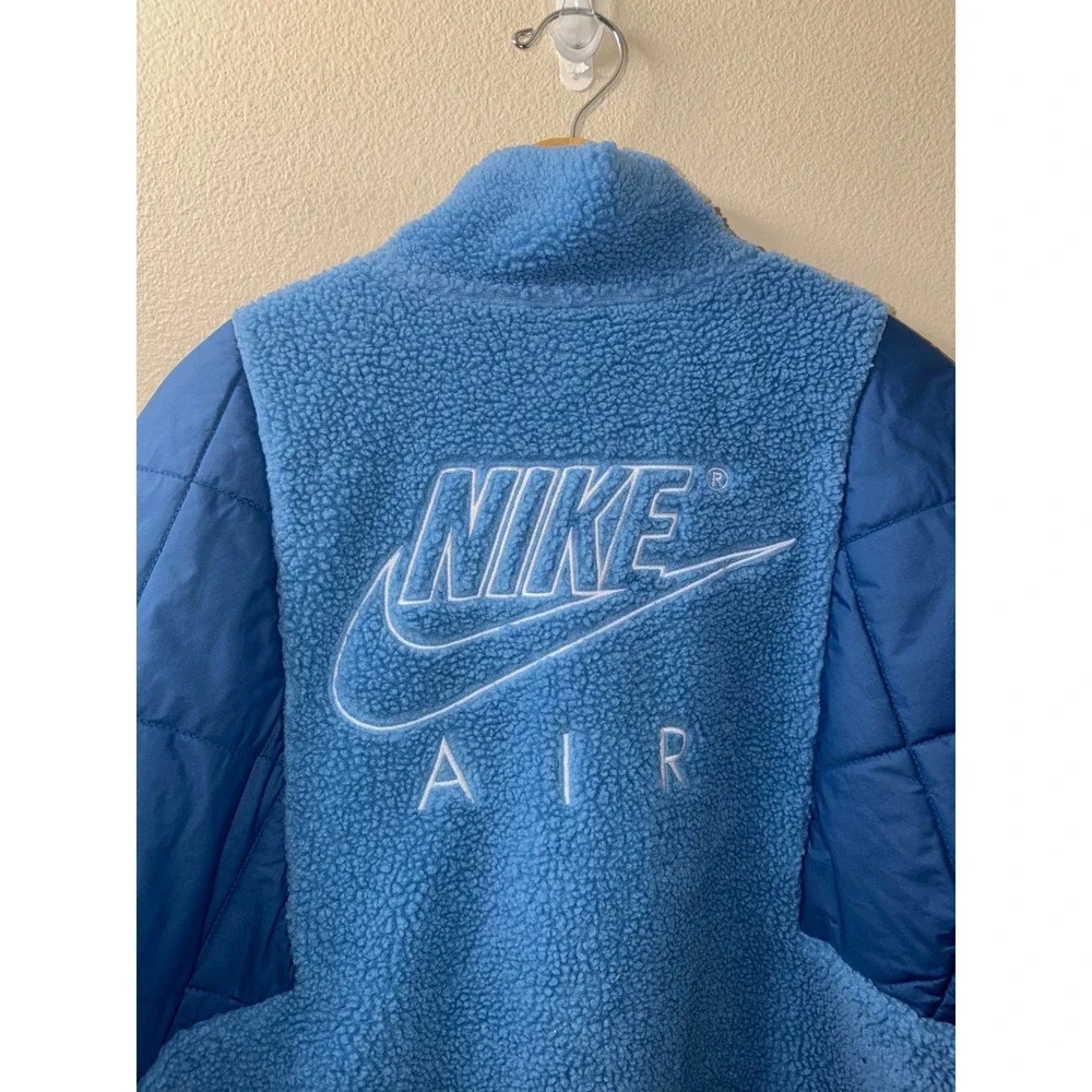 Men's Nike Air Sherpa Quarter Zip Pullover Size Medium